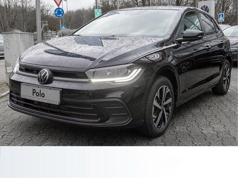 Gebraucht VW Polo Move 95 PS (69 kW) 2025 Schwarz Limousine