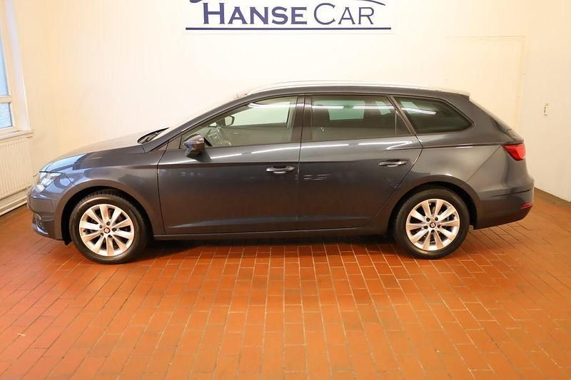 Gebraucht Seat Leon ST Style 116 PS (85 kW) 2020 Magnetic tech grey Kombi