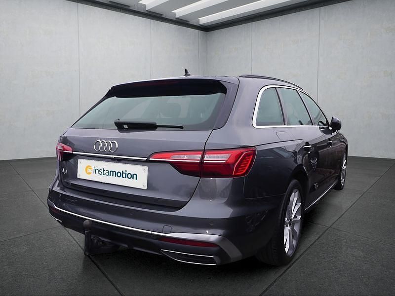 Gebraucht Audi A4 163 PS (119 kW) 2022 Grau Kombi