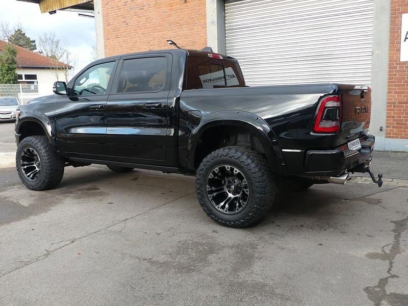 Gebraucht Dodge Ram 401 PS (294 kW) 2020 Schwarz Pickup