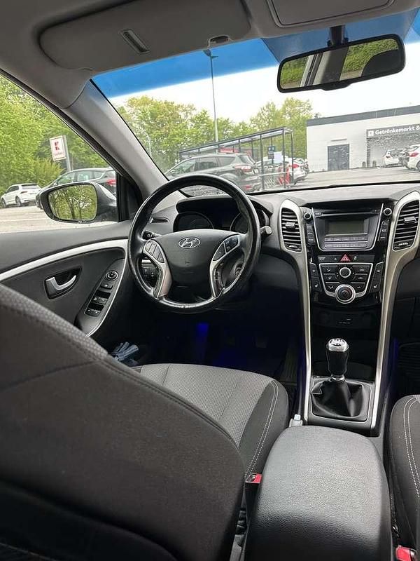 Gebraucht 2015 Hyundai i30 Trend Kombi | 5.600 € (Guter Preis) - Bild 1/4