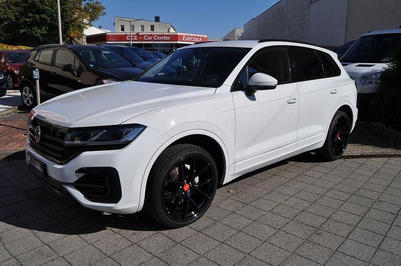 Weiß Gebraucht 2019 VW Touareg R-line SUV | 30.990 € (Fairer Preis) - Bild 1/4