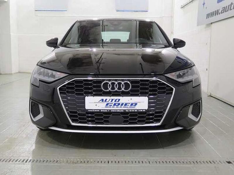 Gebraucht Audi A3 Advanced 110 PS (80 kW) 2022 Brillantschwarz Kombi