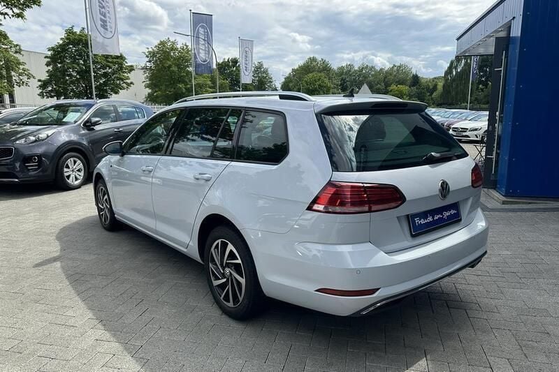 Gebraucht VW Golf VII Join 110 PS (80 kW) 2018 White silver metallic (white sil Kombi