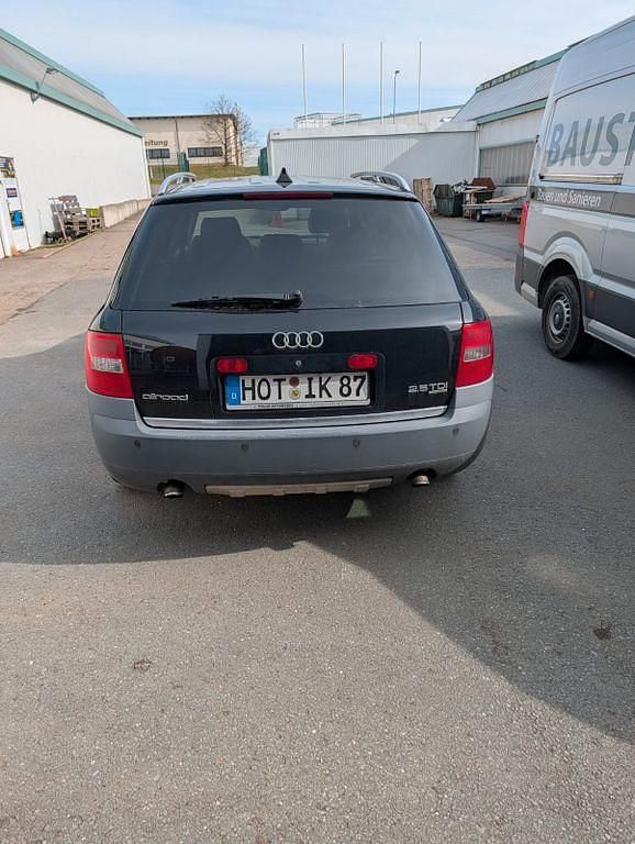 Gebraucht Audi A6 Allroad 163 PS (119 kW) 2004 Schwarz Kombi