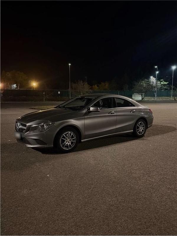 Gebraucht Mercedes CLA180 110 PS (80 kW) 2014 Grau Limousine