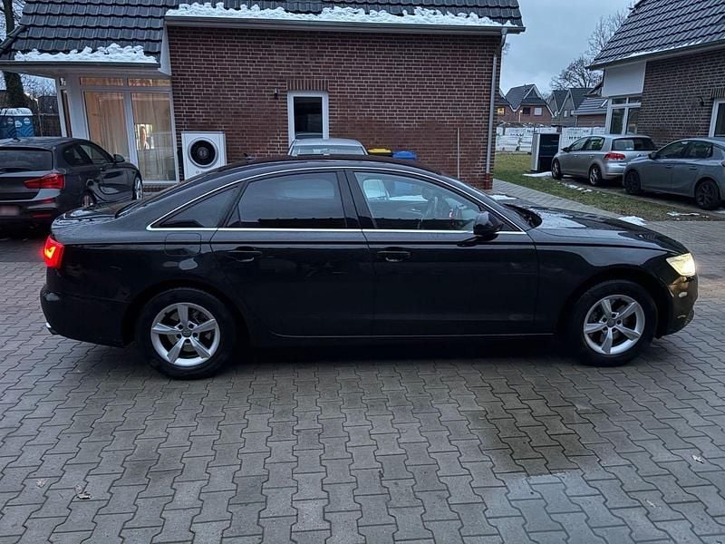 Gebraucht Audi A6 Ambiente 204 PS (150 kW) 2012 Schwarz Limousine