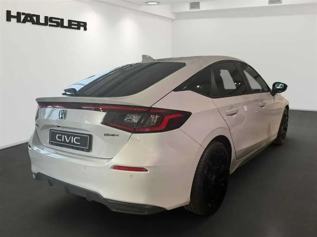 Neu Honda Civic Hybrid 184 PS (135 kW) 2025 Platinum white pearl Limousine