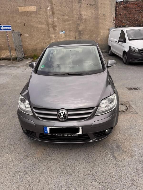 Grau Gebraucht 2006 VW Golf Plus Cross Van / Kleinbus | 4.700 € (Guter Preis) - Bild 1/4