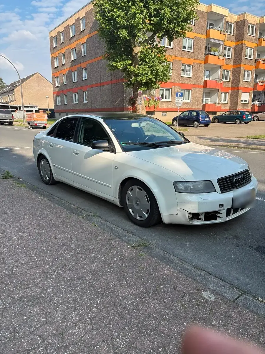 Gebraucht Audi A4 S-Line 131 PS (96 kW) 2004 Weiß Limousine