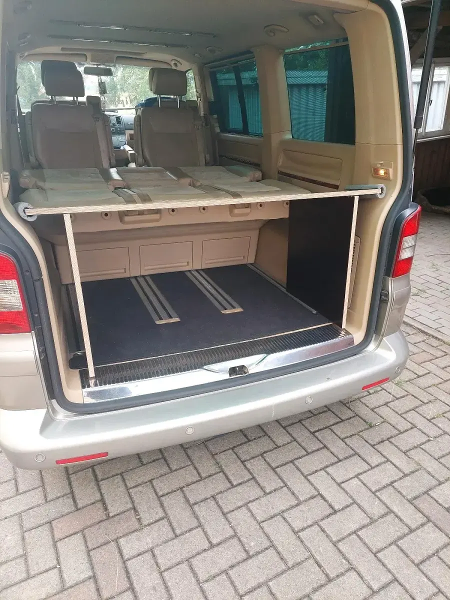 Gebraucht VW Multivan Highline 174 PS (127 kW) 2004 Gold Van / Kleinbus