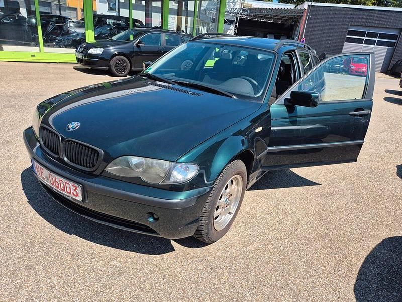 Grün Gebraucht 2003 BMW 316 Kombi | 1.980 € (Fairer Preis) - Bild 1/4