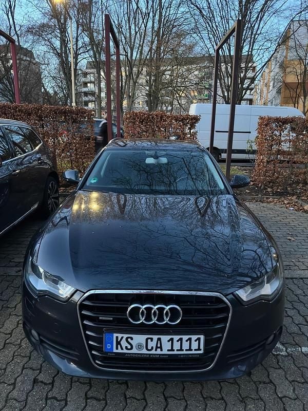 Schwarz Gebraucht 2012 Audi A6 Kombi | 13.500 € (Fairer Preis) - Bild 1/4