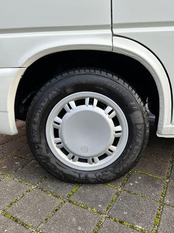 Gebraucht VW Multivan 102 PS (75 kW) 1997 Weiß Van