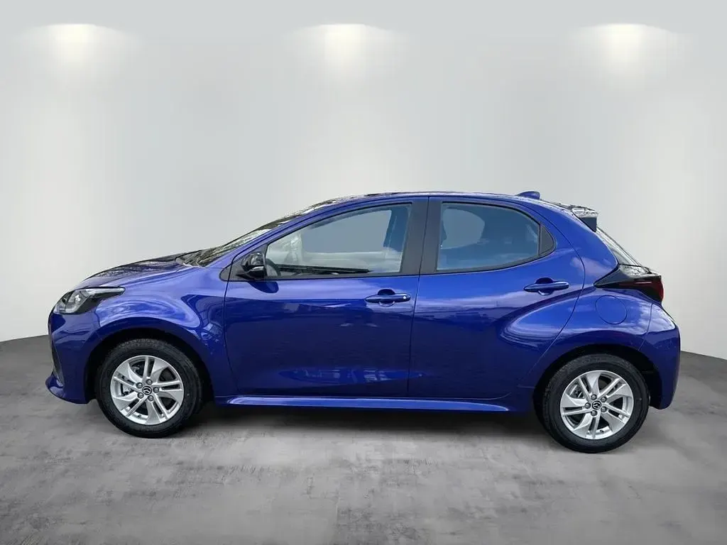 Neu Mazda 2 Center-Line 116 PS (85 kW) 2026 Lead grey Kleinwagen
