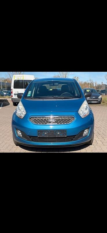 Gebraucht Kia Venga 90 PS (66 kW) 2010 Kleinwagen