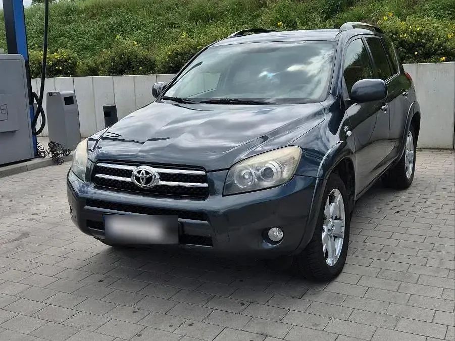 Gebraucht Toyota RAV4 177 PS (130 kW) 2007 Grau SUV