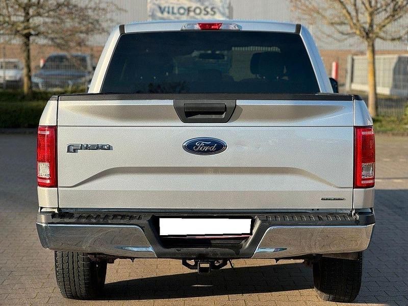 Gebraucht Ford F-150 XLT 286 PS (210 kW) 2017 Silber Pickup