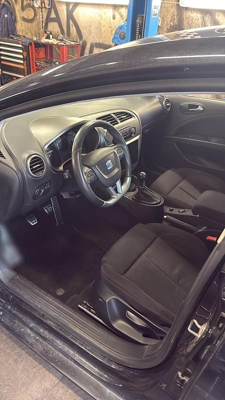 Gebraucht Seat Leon FR 211 PS (155 kW) 2009 Schwarz Kleinwagen