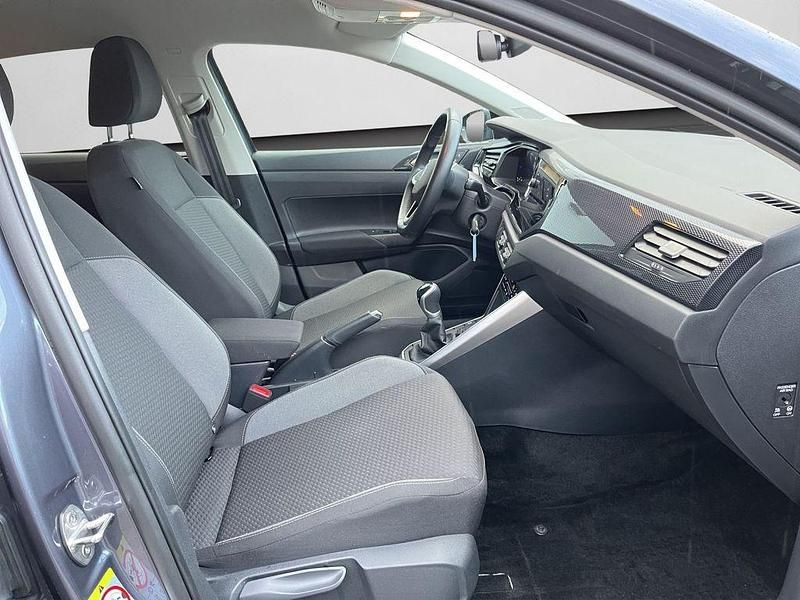 Gebraucht VW Polo Life 95 PS (69 kW) 2025 Rauchgrau metallic (metallic) Limousine