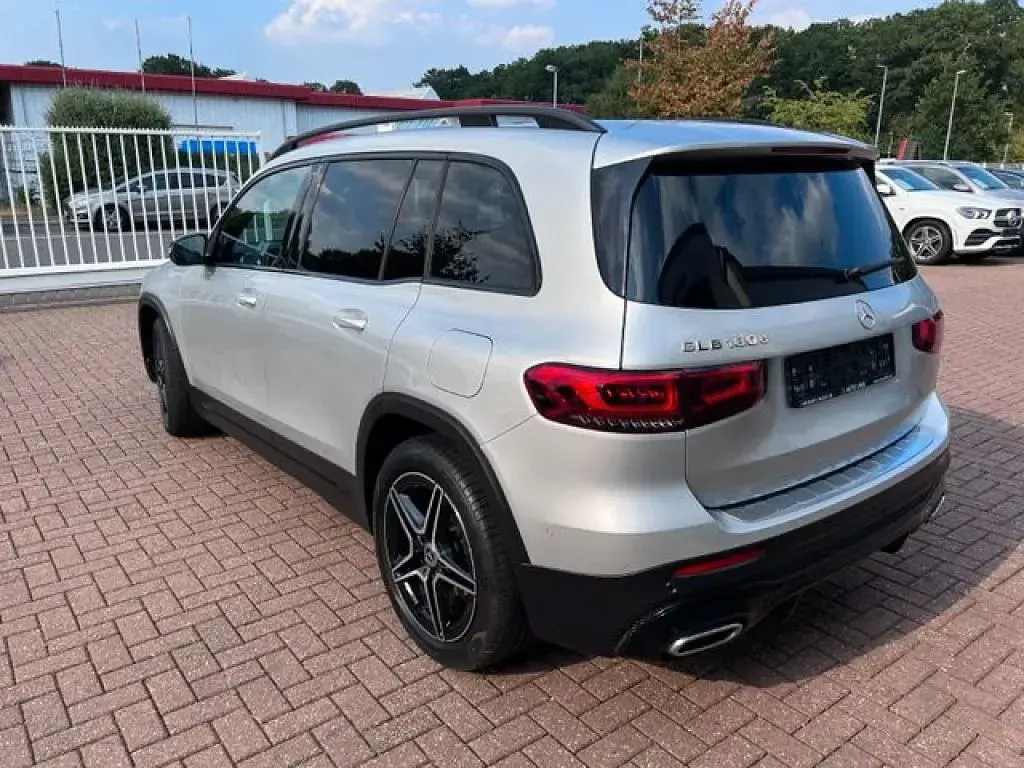 Gebraucht Mercedes GLB180 AMG line 116 PS (85 kW) 2021 Iridiumsilber  metalliclack SUV