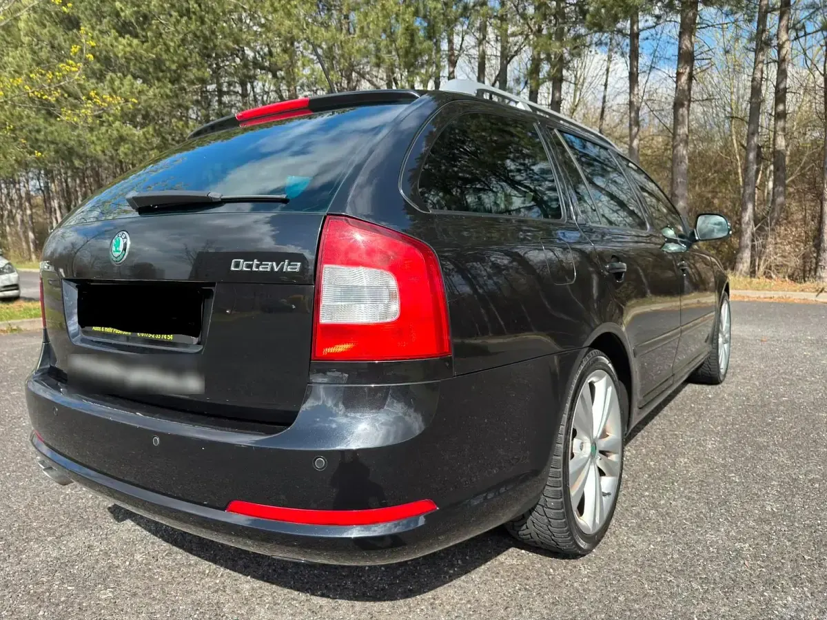 Gebraucht Skoda Octavia vRS 170 PS (125 kW) 2012 Schwarz Kombi