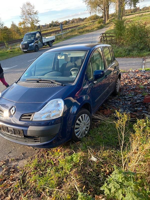 Blau Gebraucht 2009 Renault Modus Van / Kleinbus | 1.300 € - Bild 1/4