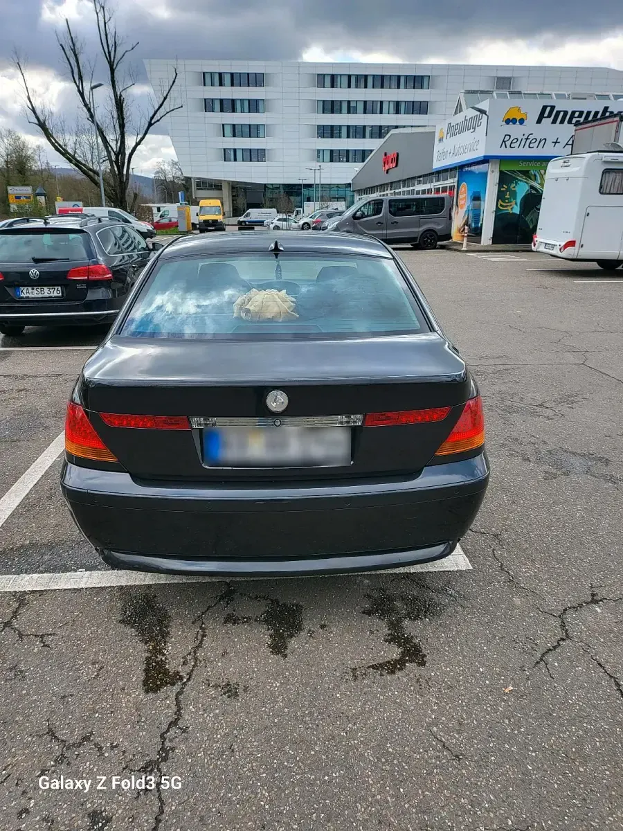 Gebraucht BMW 745 333 PS (244 kW) 2003 Schwarz Limousine