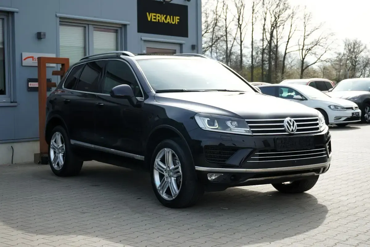 Gebraucht VW Touareg Exclusive 340 PS (250 kW) 2015 Schwarz SUV