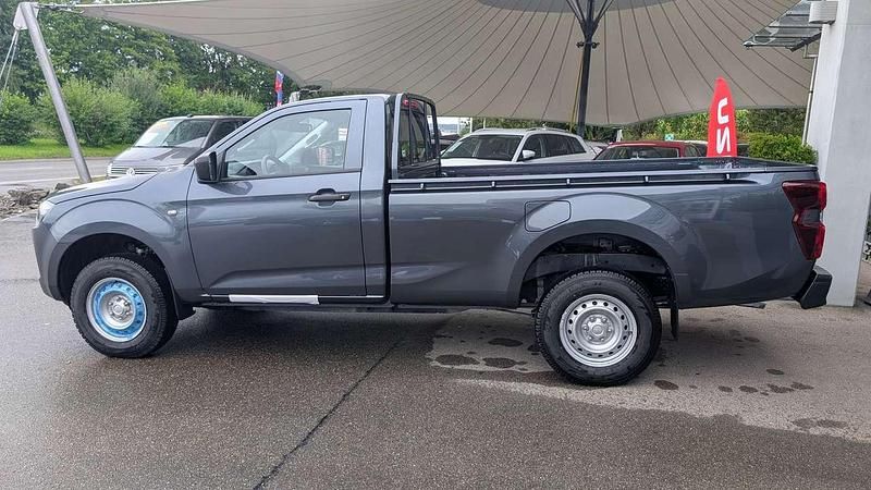 Neu Isuzu D-Max 163 PS (119 kW) 2025 Obsidian gray Pickup