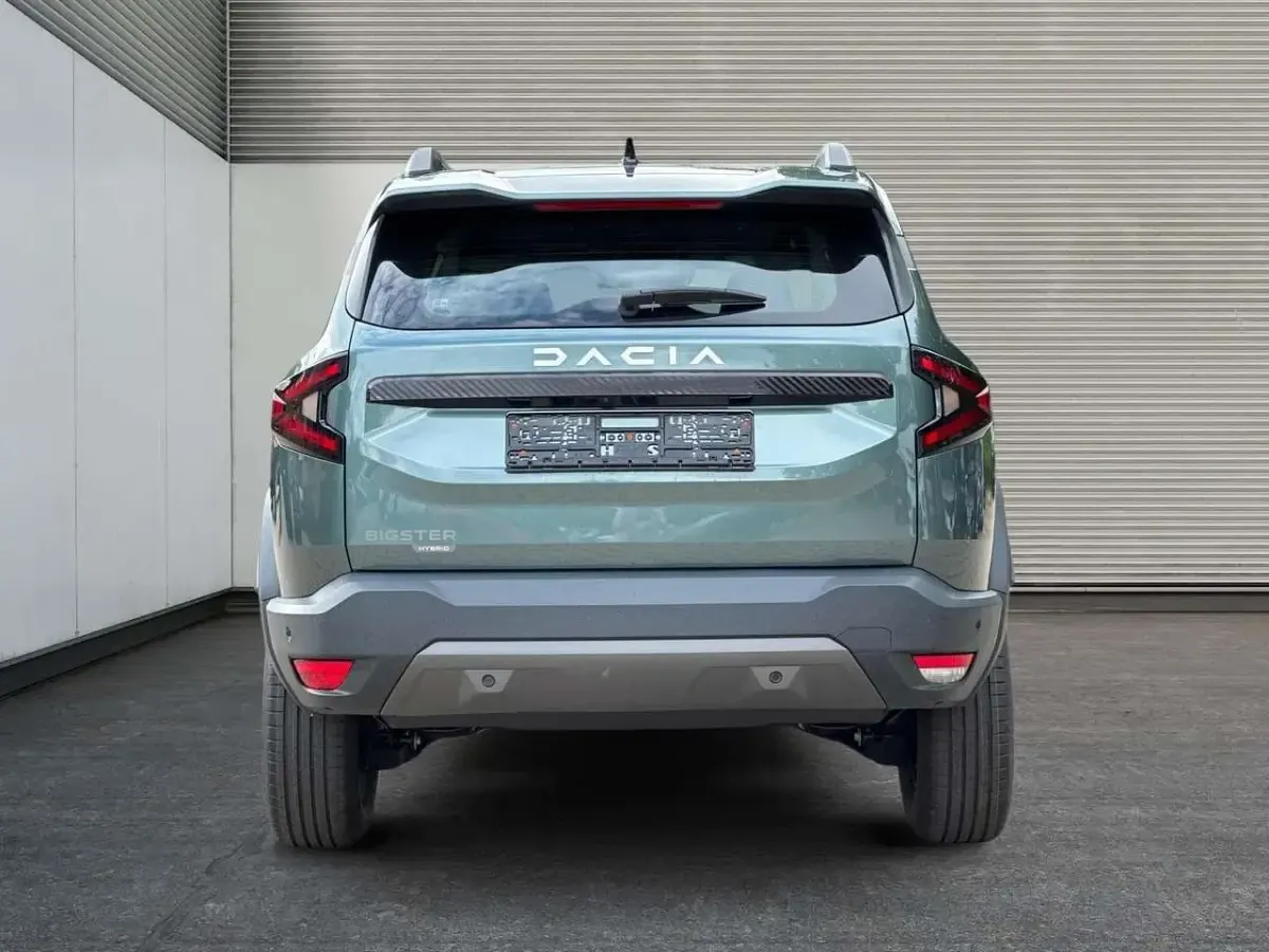 Neu Dacia Bigster Expression 158 PS (116 kW) 2026 Grün SUV