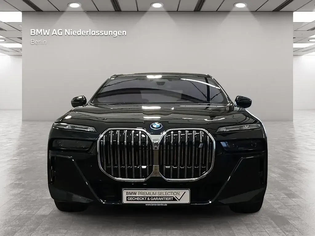 Gebraucht BMW i7 M Sport 400 kW (544 PS) 2023 Schwarz Limousine