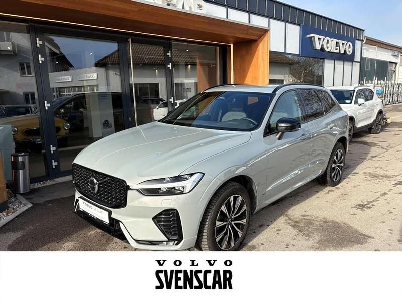Gebraucht Volvo XC60 Plus 197 PS (144 kW) 2023 Grau SUV