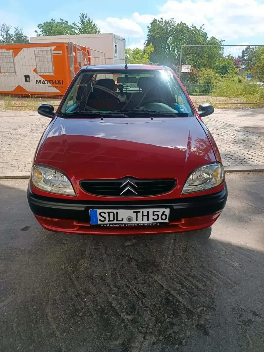 Gebraucht Citroën Saxo 60 PS (44 kW) 2002 Rot Kleinwagen