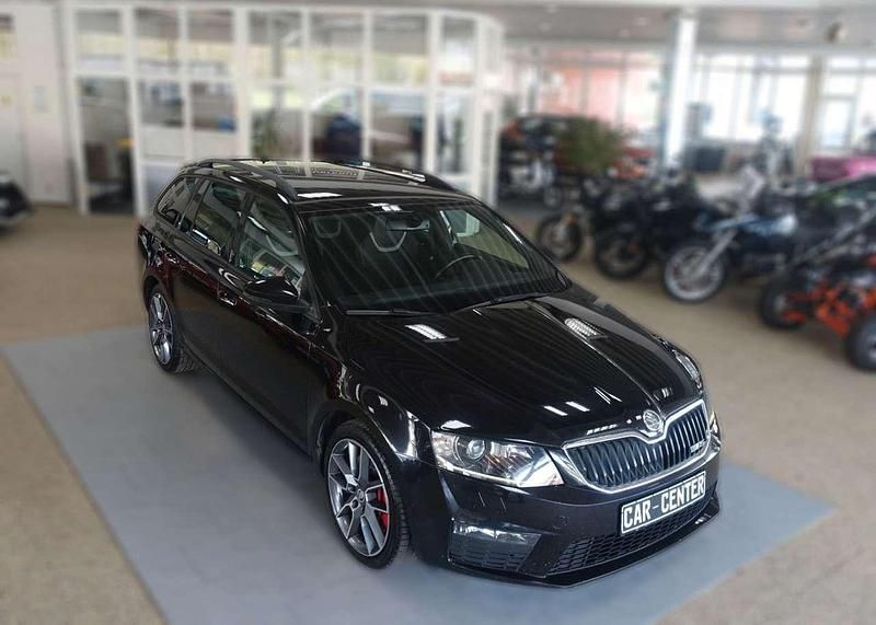Schwarz Gebraucht 2014 Skoda Octavia Business Line Kombi | 11.980 € (Etwas zu teuer) - Bild 1/3