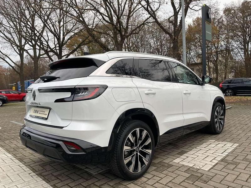 Gebraucht Renault Austral Techno 158 PS (116 kW) 2023 Perlmuttweiß SUV