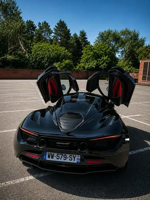 Gebraucht McLaren 720S 721 PS (530 kW) 2018 Schwarz Coupé