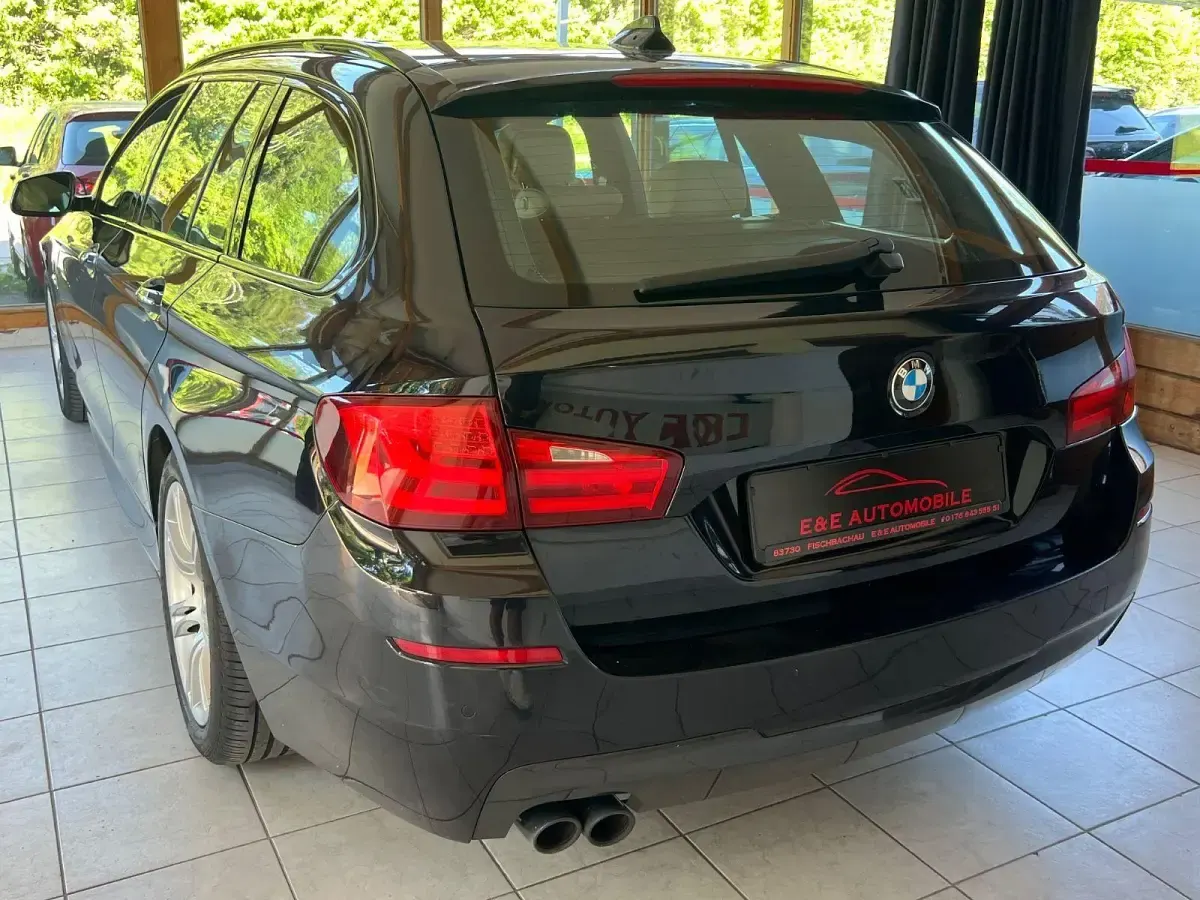 Gebraucht BMW 525 M Sport 218 PS (160 kW) 2013 Schwarz Kombi