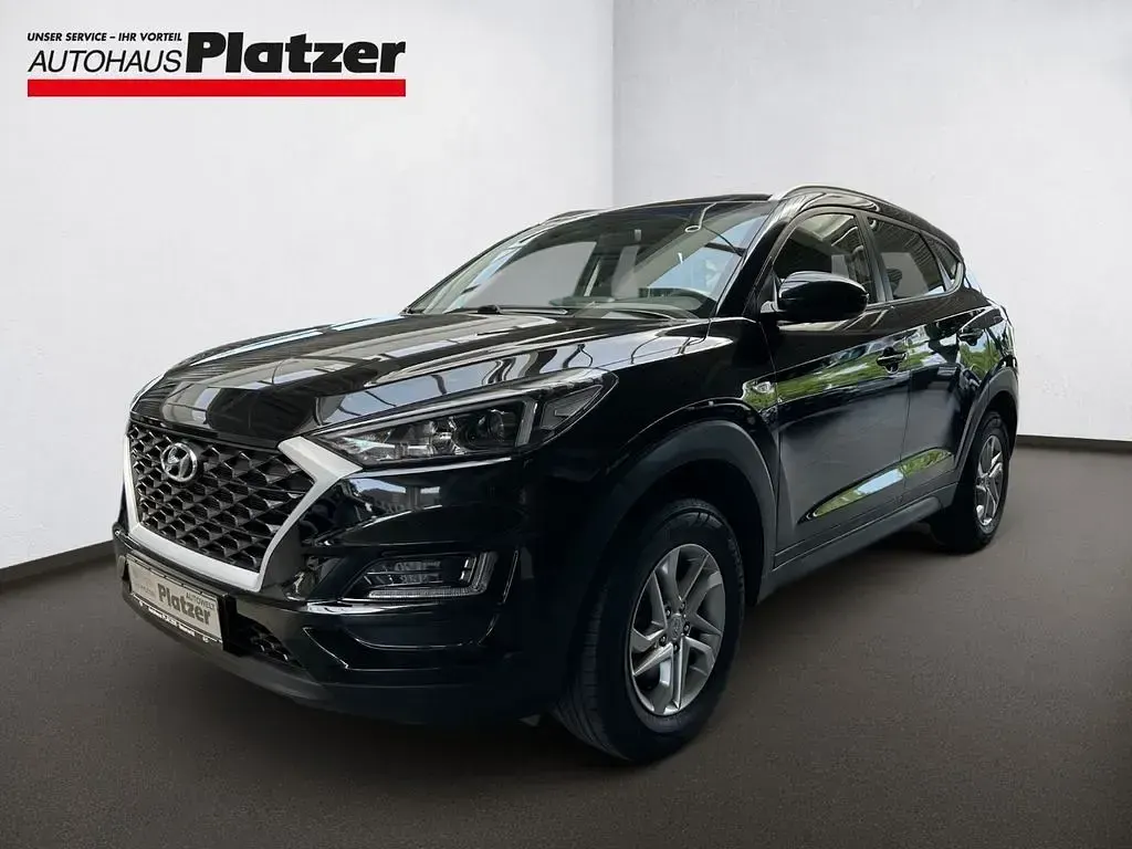 Gebraucht Hyundai Tucson Select 132 PS (97 kW) 2019 Schwarz SUV