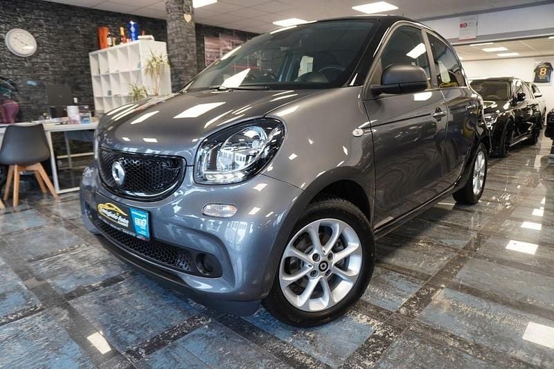 Gebraucht Smart ForFour 71 PS (52 kW) 2017 Schwarz Kleinwagen