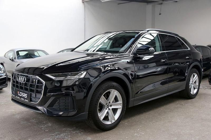 Gebraucht Audi Q8 286 PS (210 kW) 2021 Schwarz SUV