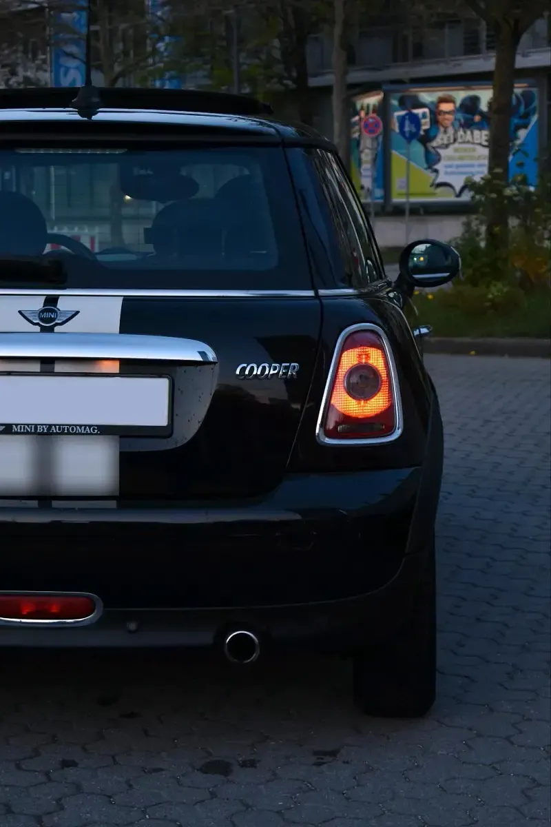 Gebraucht Mini Cooper Coupé 122 PS (89 kW) 2011 Schwarz Coupé