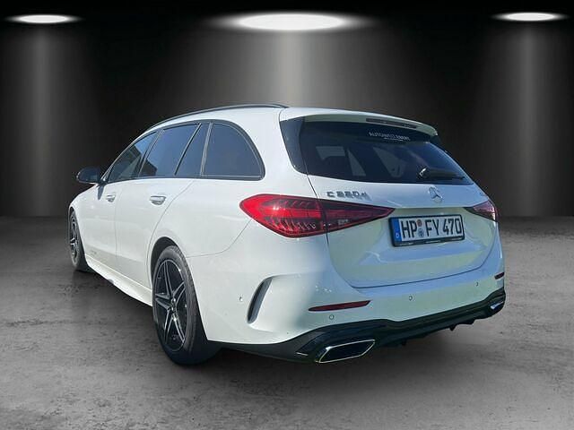Gebraucht Mercedes C220 AMG 200 PS (147 kW) 2024 Manufaktur opalithweiß bright Kombi