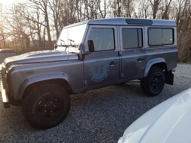 Gebraucht Land Rover Defender SE 122 PS (89 kW) 2007 Grau Kombi