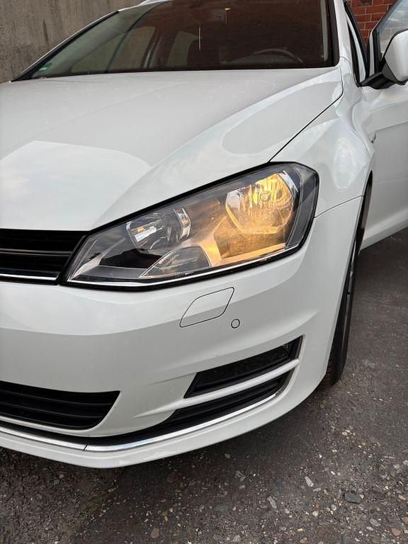 Gebraucht VW Golf VII 114 PS (83 kW) 2015 Weiß Kombi