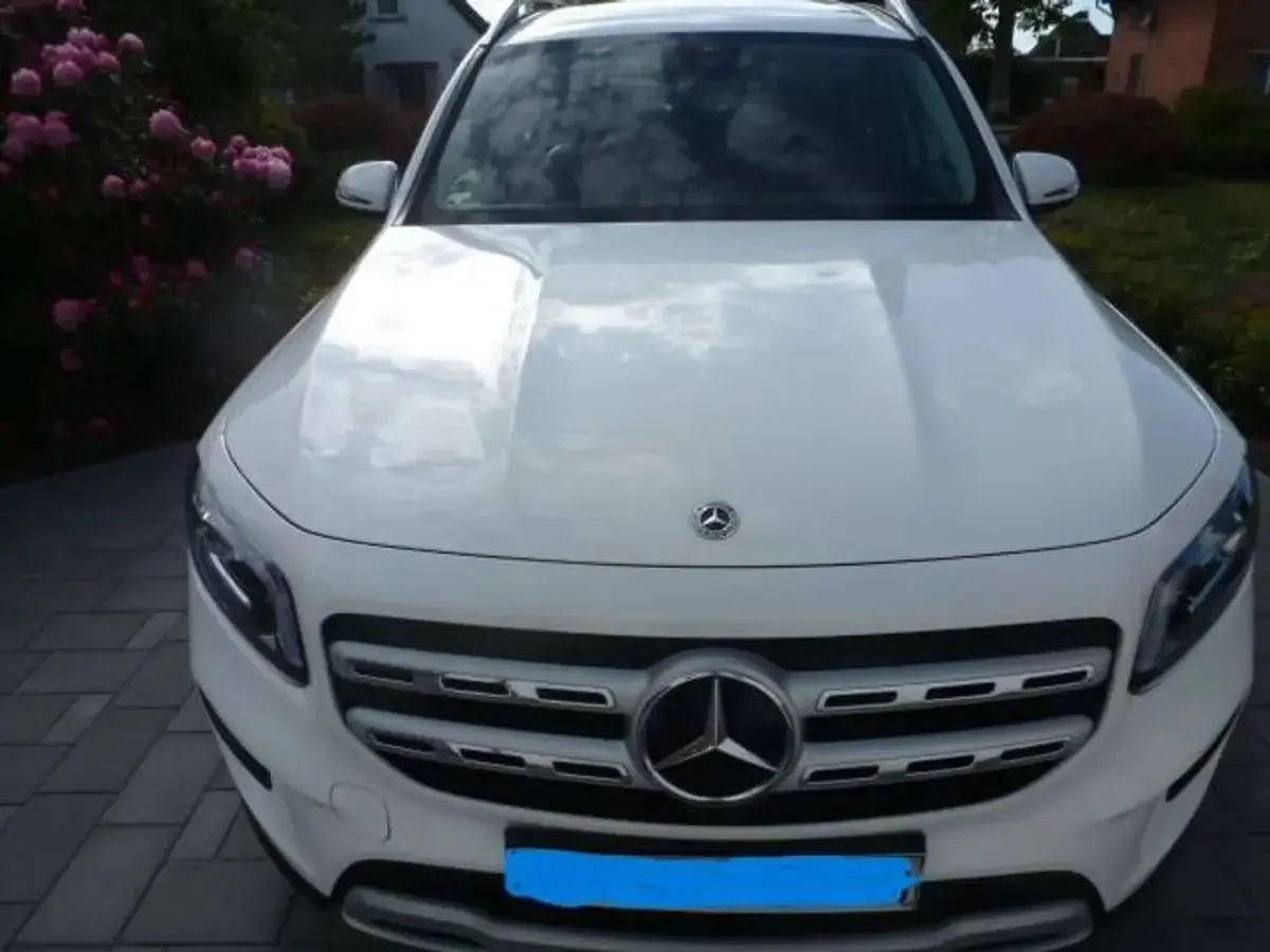 Gebraucht Mercedes GLB180 Style 136 PS (100 kW) 2022 Weiß SUV