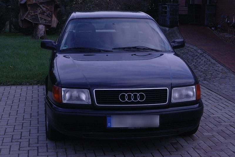 Gebraucht Audi 100 176 PS (129 kW) 1993 Schwarz Limousine