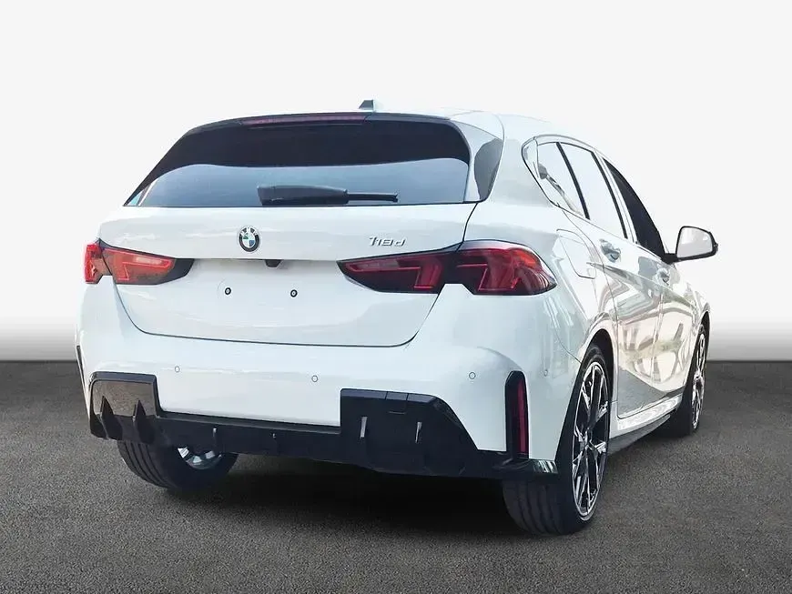 Neu BMW 118 M Sport 150 PS (110 kW) 2025 Weiß Kleinwagen