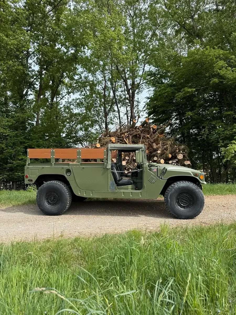 Gebraucht Hummer H1 150 PS (110 kW) 1986 Grün SUV