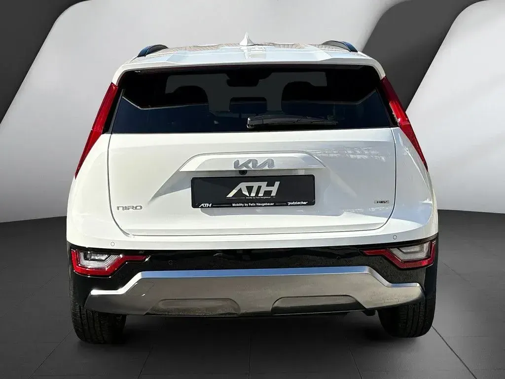 Neu Kia Niro Style 129 PS (94 kW) 2026 Schneeweiss SUV